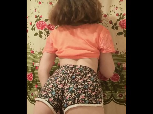 ❤️ Nena jove sexy despullant-se els pantalons curts davant la càmera ☑ Porno rus a nosaltres ca.porno-flix.ru ❌❤