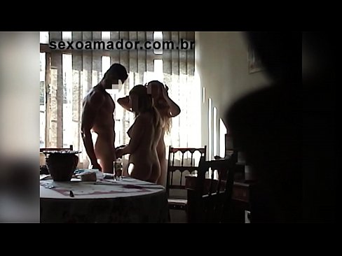 ❤️ Els amics sexuals conviden un home gegant i un trio amb ell ☑ Porno rus a nosaltres ca.porno-flix.ru ❌❤